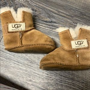 Ugg Australia baby size small 6-9 months